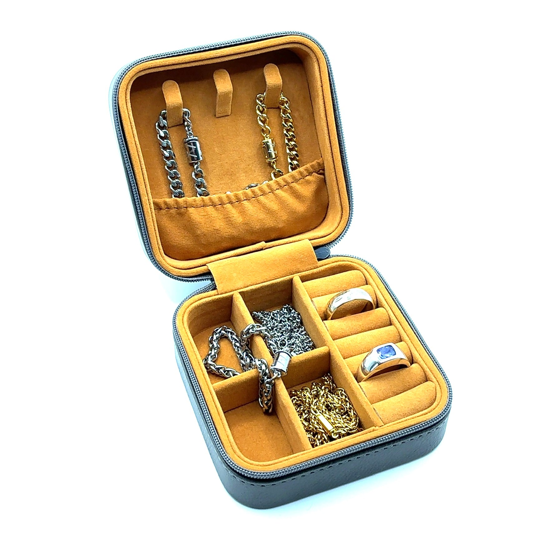 Arthur Alan Travel Set