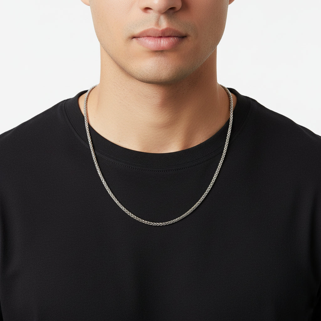 Silver chain necklace