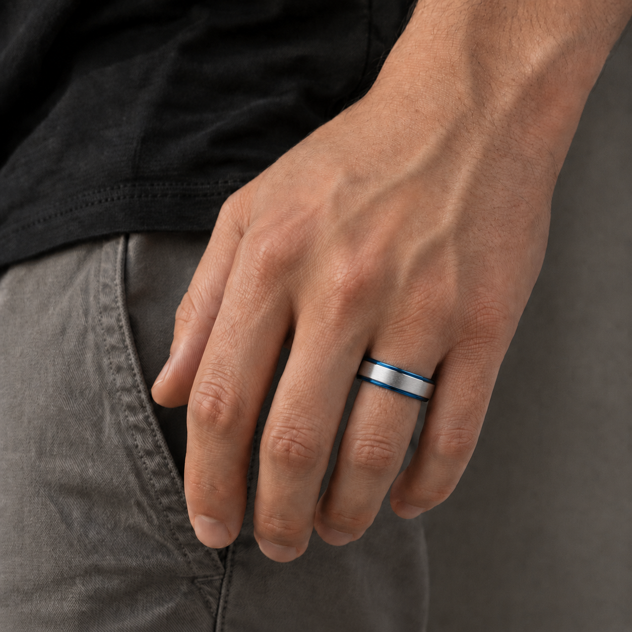 Stainless Steel Blue Trim With Brushed Center Ring (6MM)